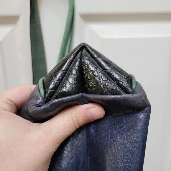 James Culver Vintage Handmade In Tubac Keather Shoulder Bag (needs cleaning) - Picture 5 of 8